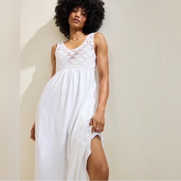 aerie Dresses & Skirts - New Aerie Crochet & Jersey Knit Maxi Dress